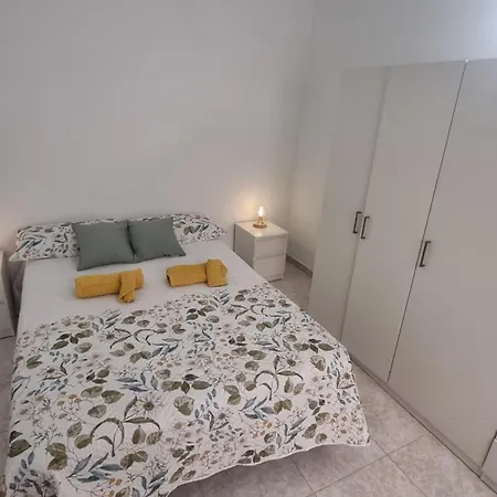 Apartment Diadas Breeze *